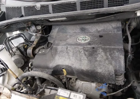 2014 Toyota Sienna Le 7 Passenger z USA, uszkodzony, nr VIN 5TDJK3DC7ES086643